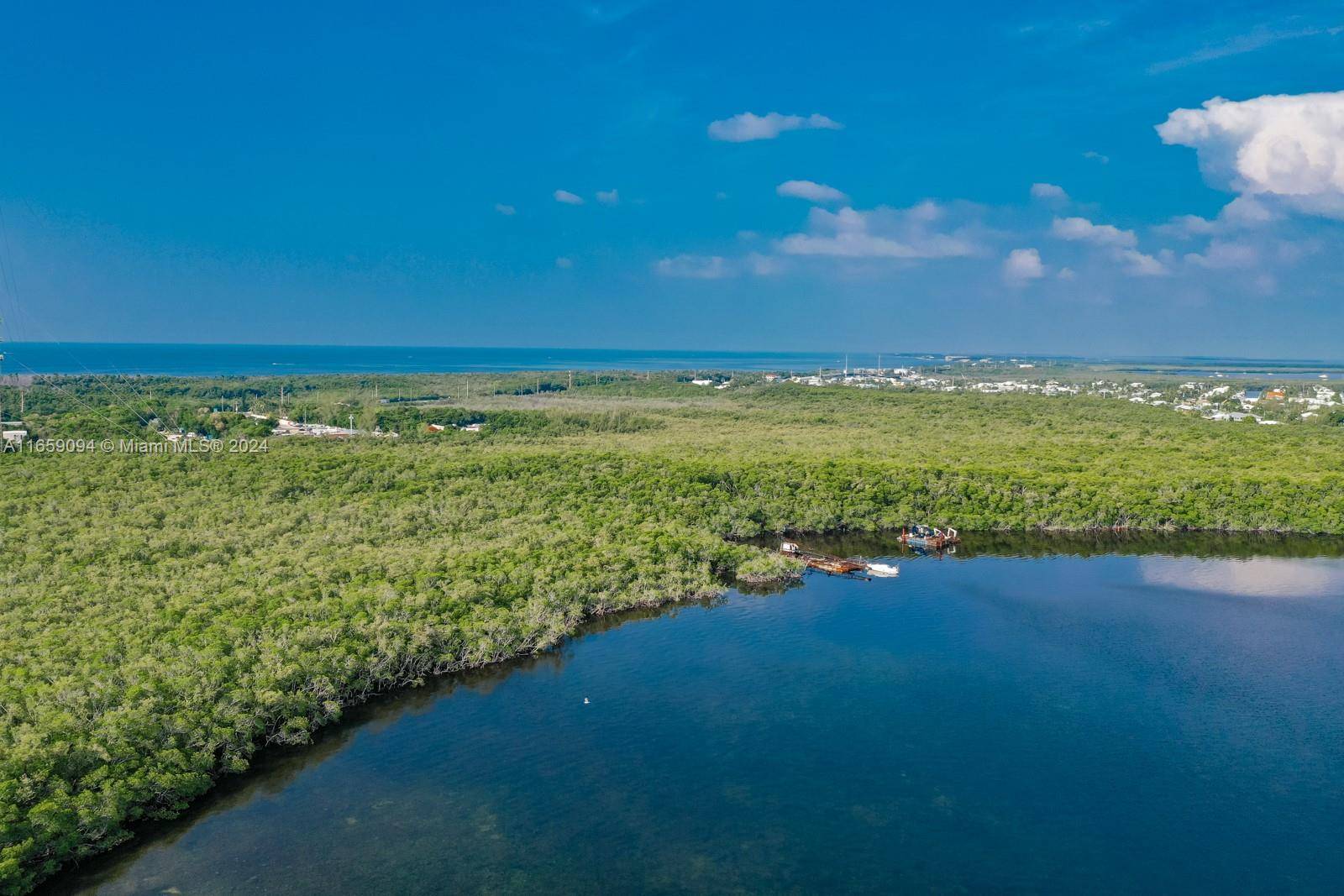 Islamorada, FL 33036,86560 Overseas Hwy