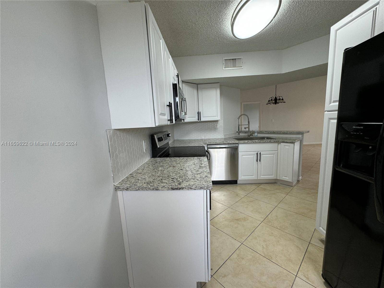 Coral Springs, FL 33067,8955 Wiles Rd #308