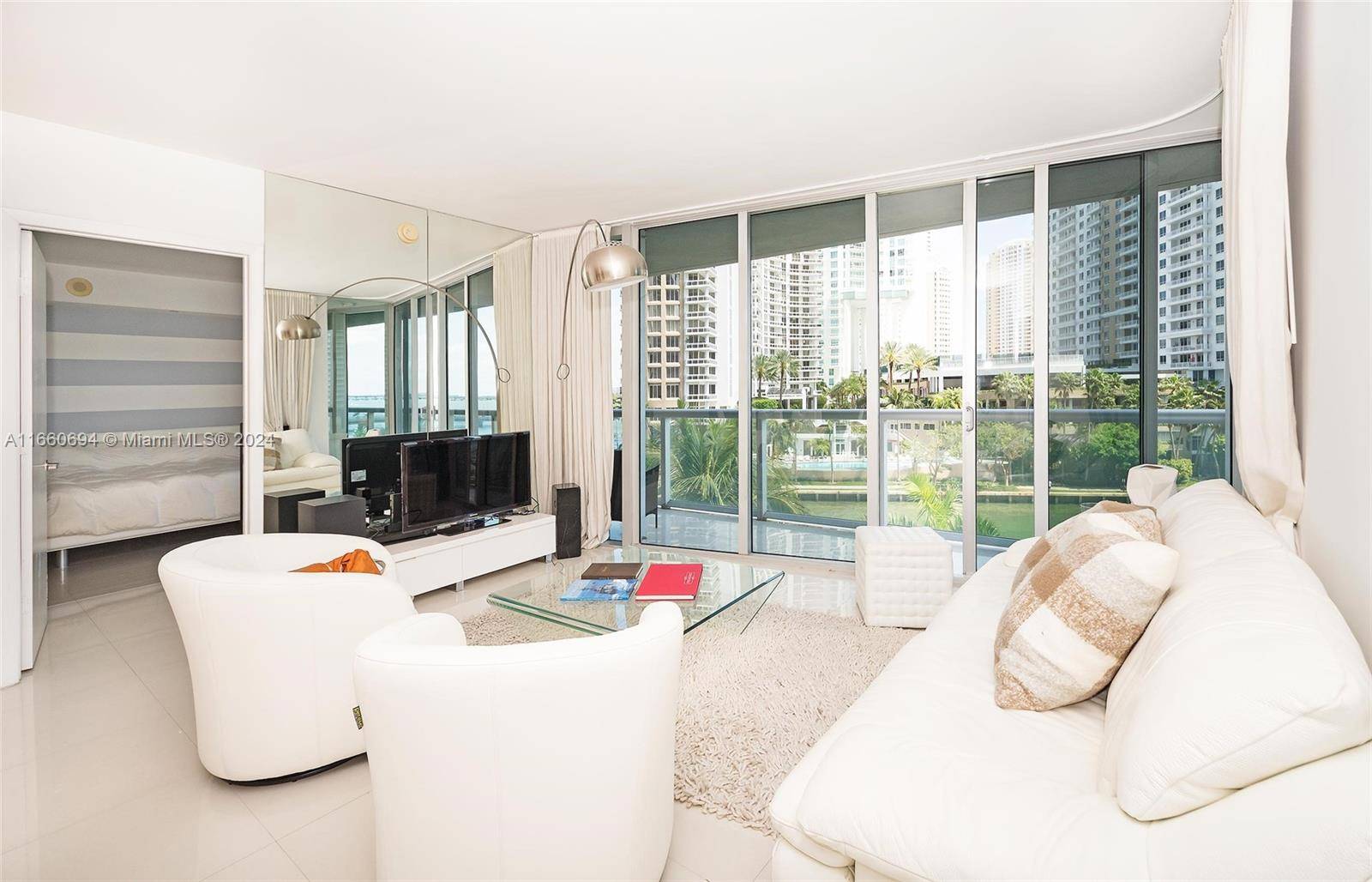 Miami, FL 33131,495 Brickell Ave #520