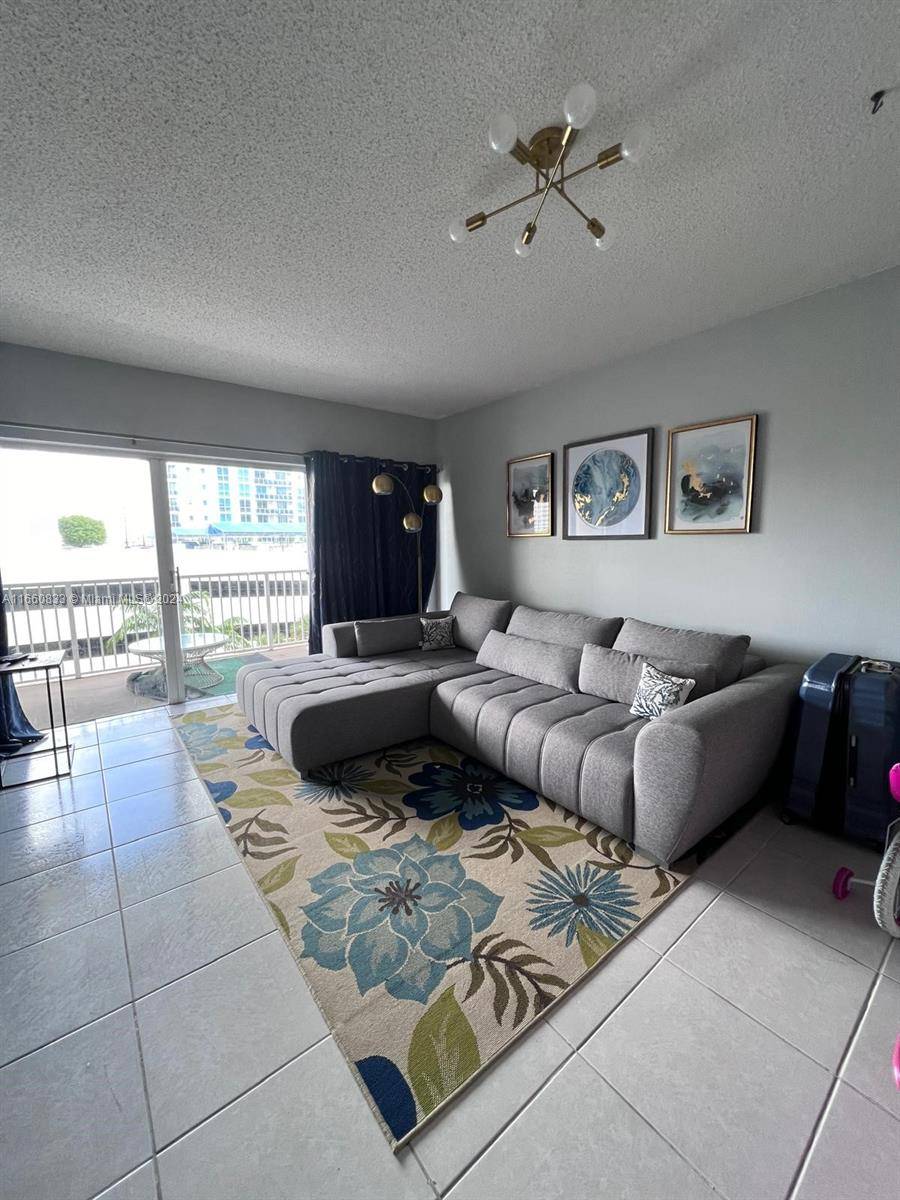 Hallandale Beach, FL 33009-5915,1965 S OCEAN DR. #3A