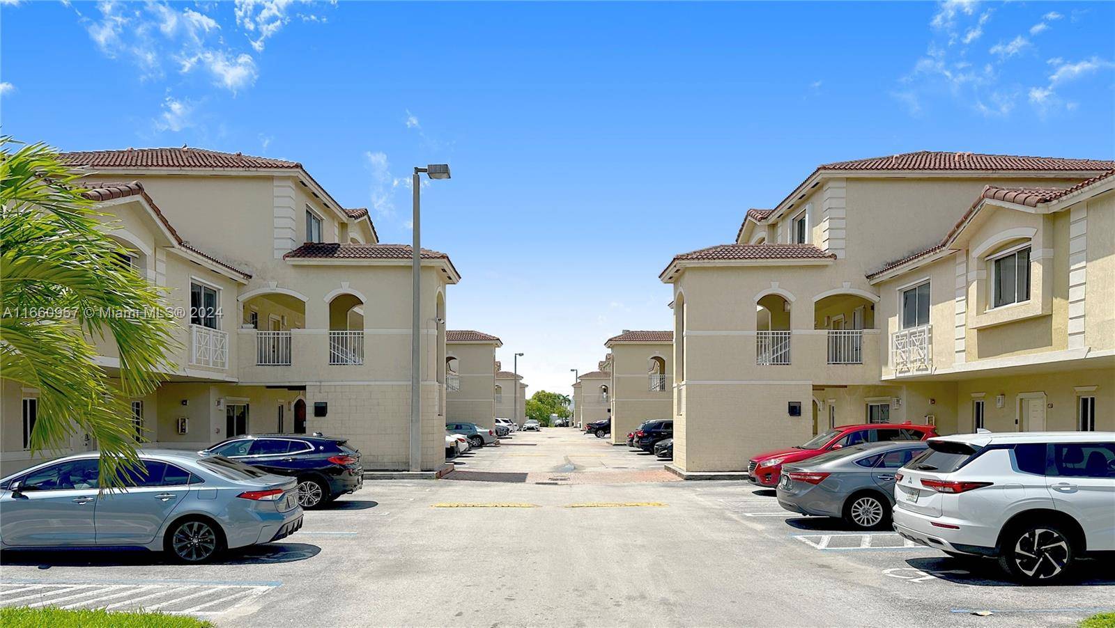 Miami, FL 33126,7991 NW 8th St #107B