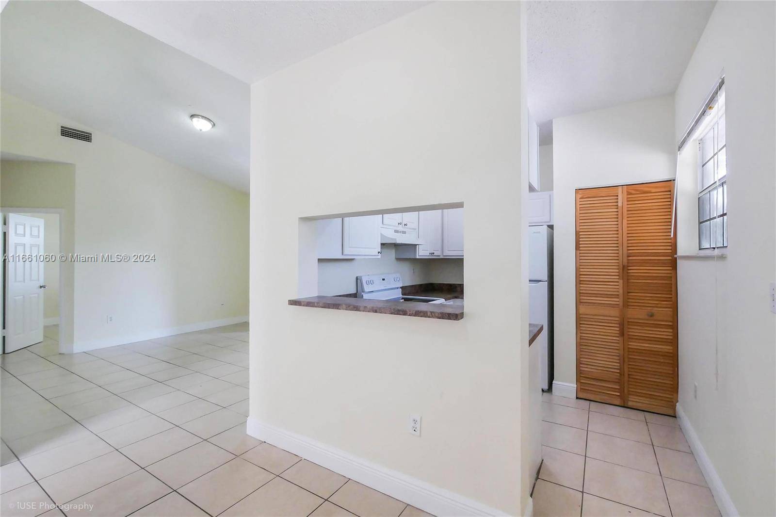 Pembroke Pines, FL 33024,1941 NW 96th Ter #8L