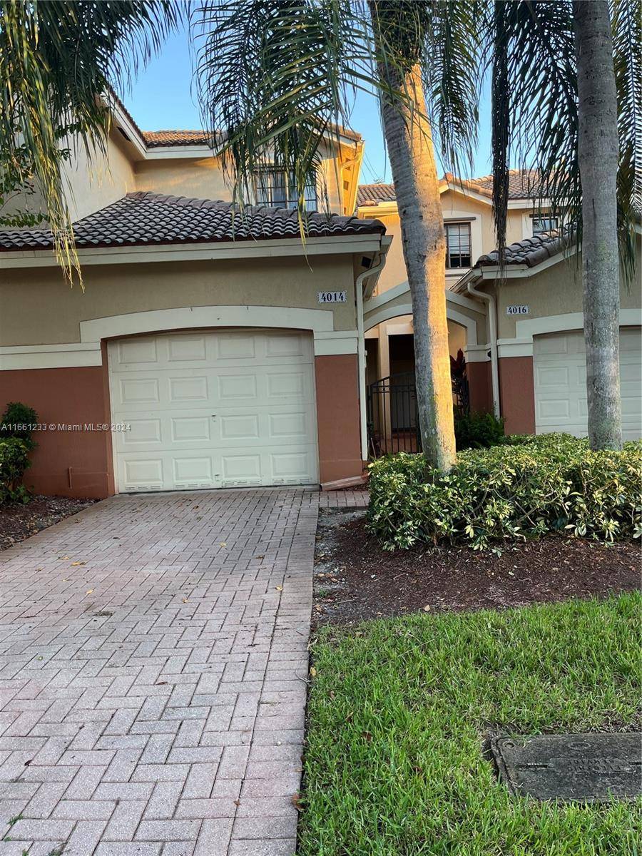 Weston, FL 33332,4014 Peppertree Dr