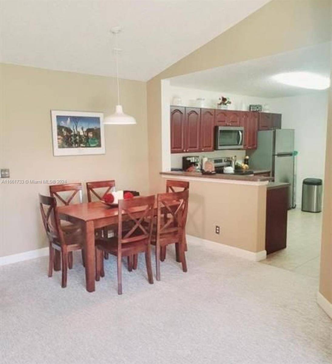 Coral Springs, FL 33067,5761 Riverside Dr #303B4