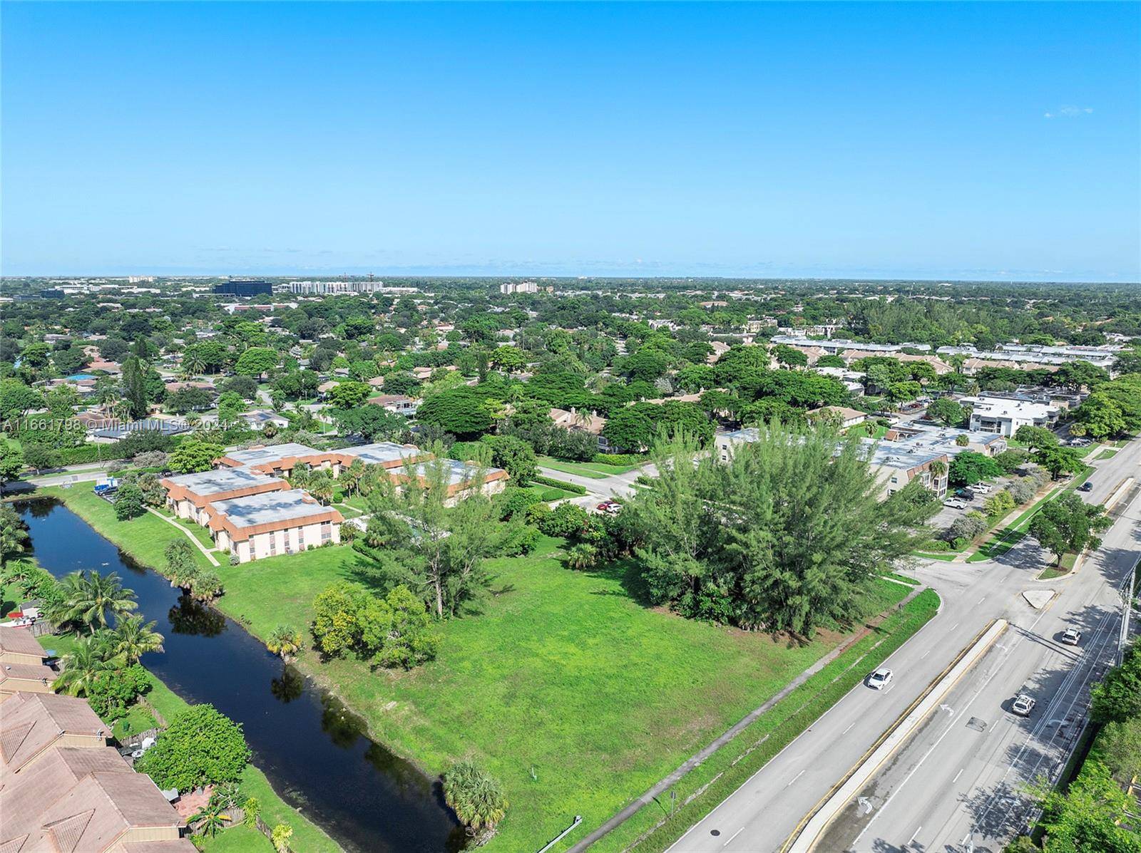 Coral Springs, FL 33065,Riverside Dr