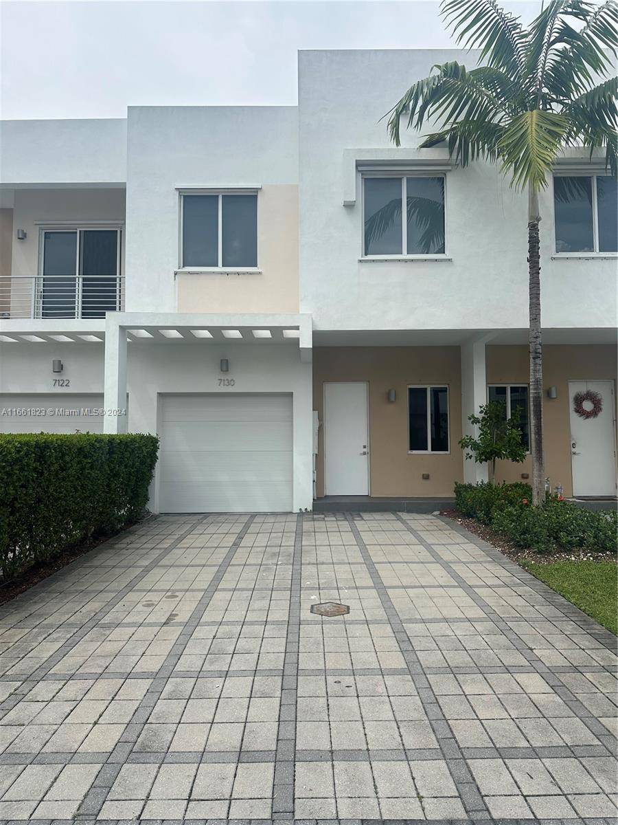 Miami, FL 33178,7130 NW 103rd Path #7130