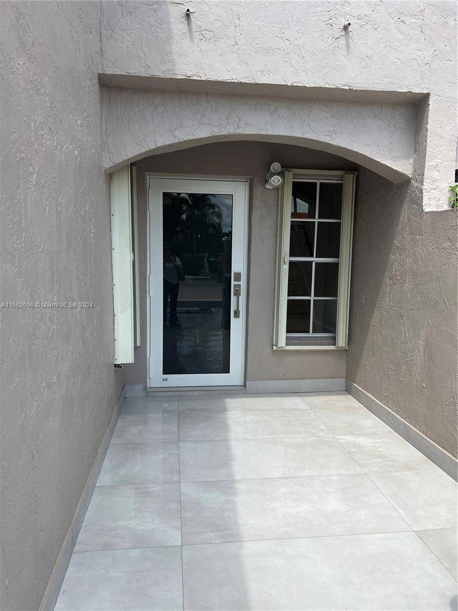 Miami, FL 33183,12847 SW 64th Ln