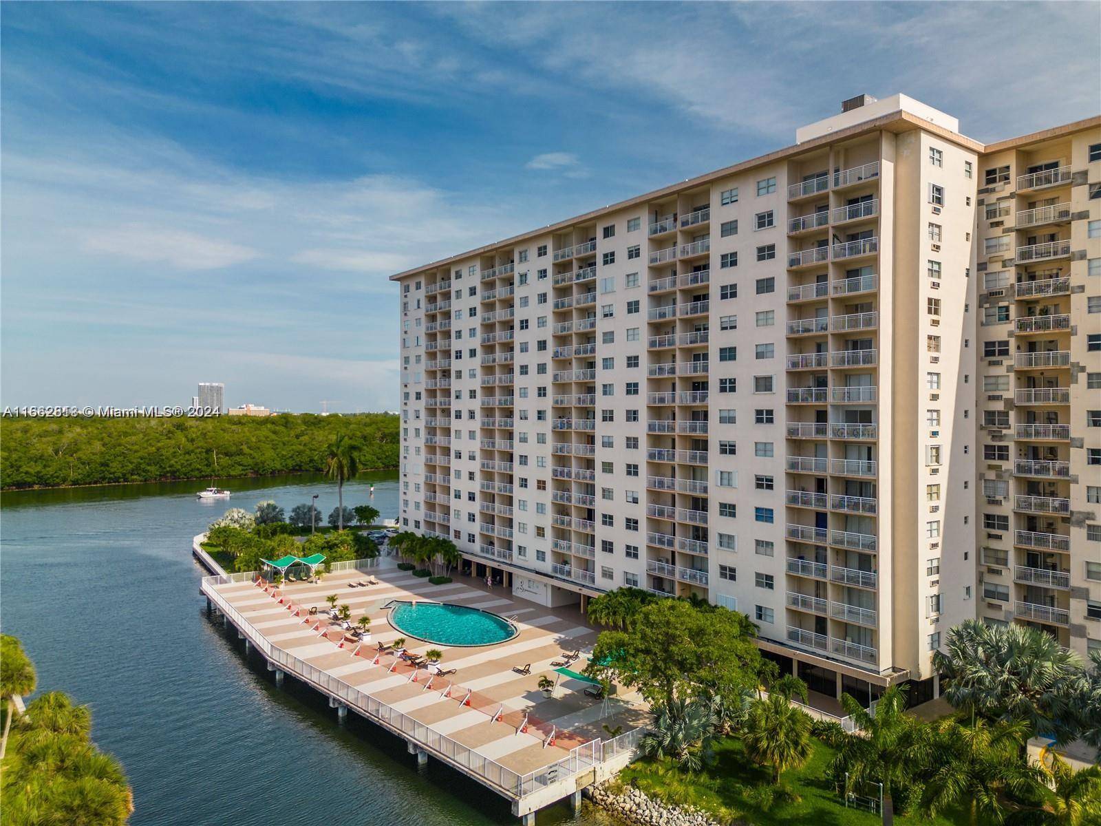 Sunny Isles Beach, FL 33160,400 Kings Point Dr #224