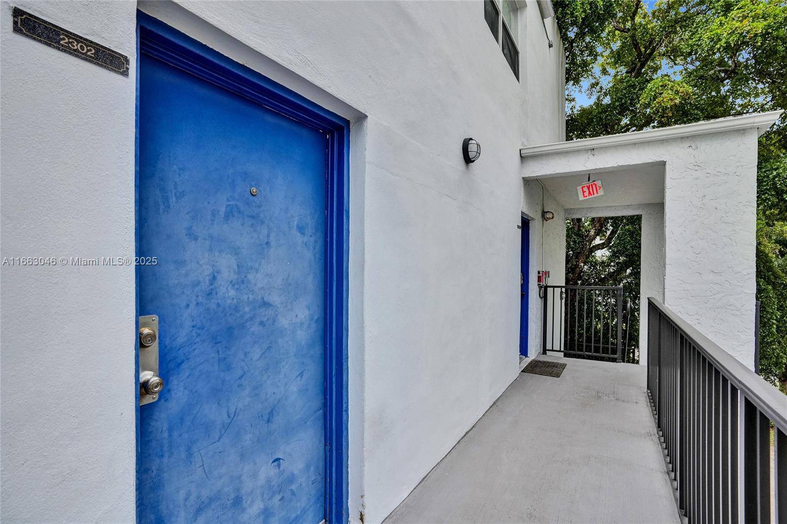 Plantation, FL 33313,7561 NW 16th St #2302