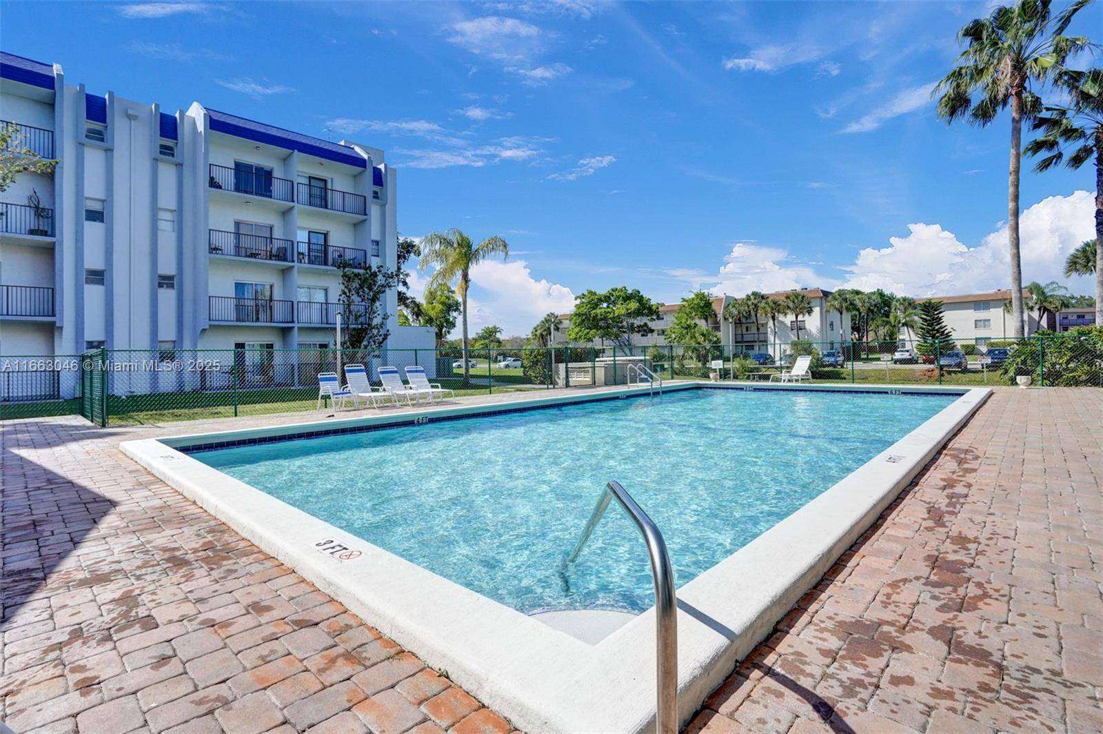Plantation, FL 33313,7561 NW 16th St #2302
