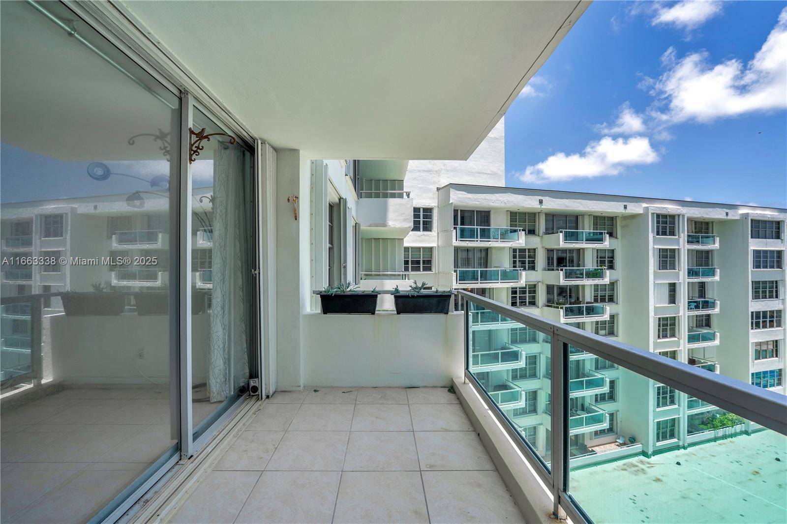 Miami Beach, FL 33140,5151 Collins Ave #925