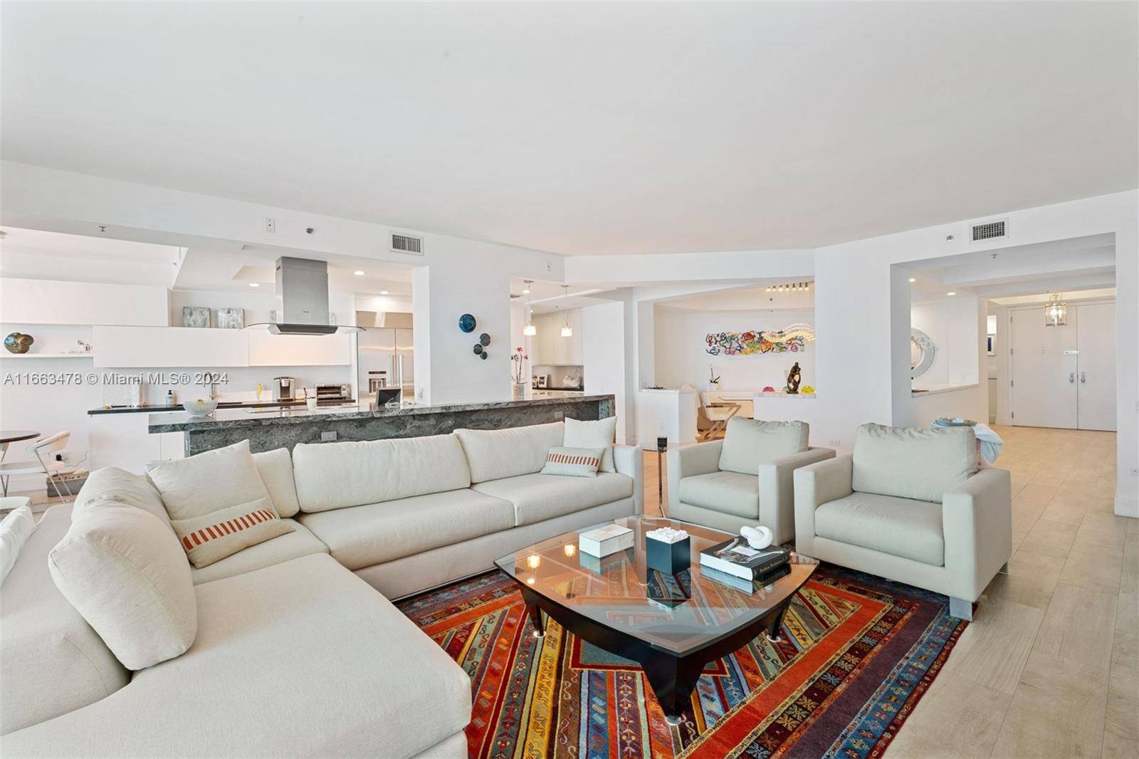 Miami, FL 33131,808 Brickell Key Dr #1904