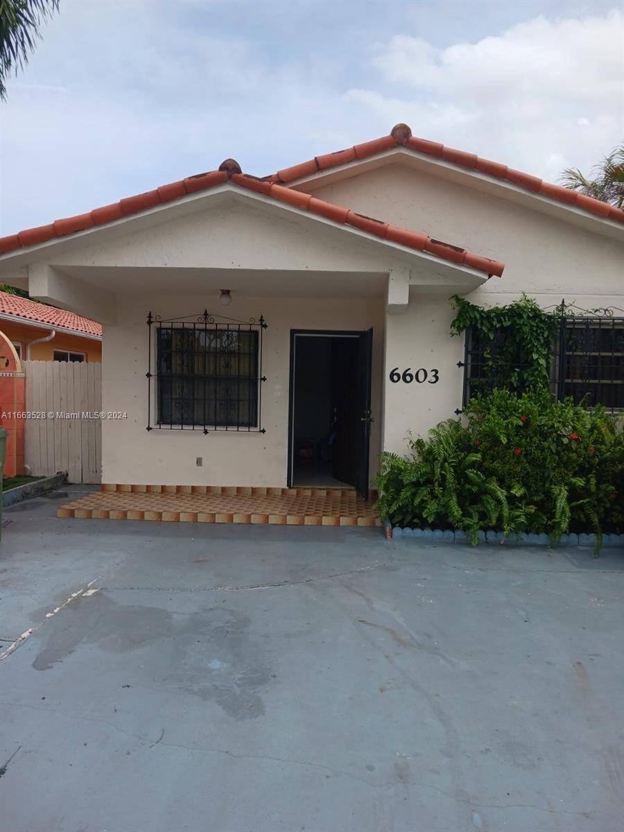 Hialeah, FL 33016,6603 W 22nd Ln #0