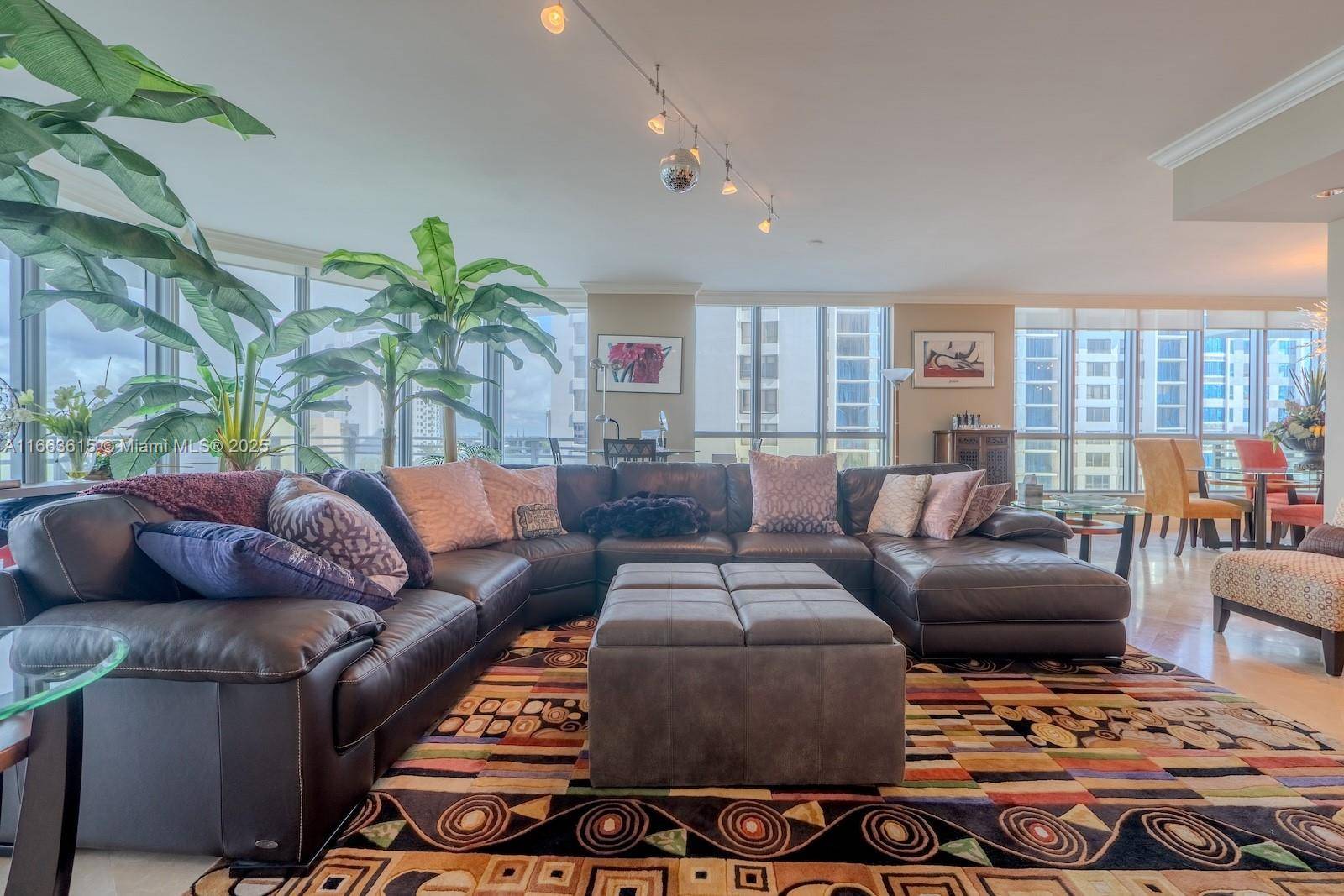 Hollywood, FL 33019,3535 S Ocean Dr #506