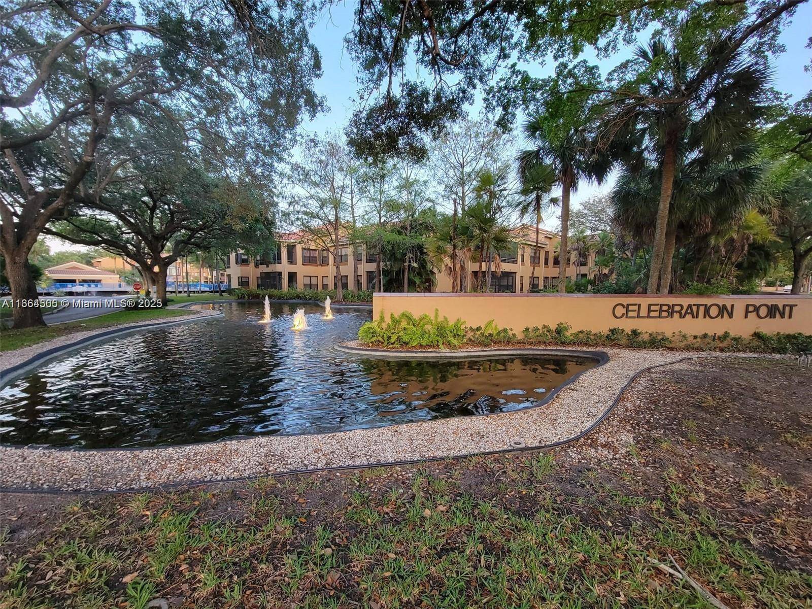 Miami Lakes, FL 33014,15545 N Miami Lakeway N #103