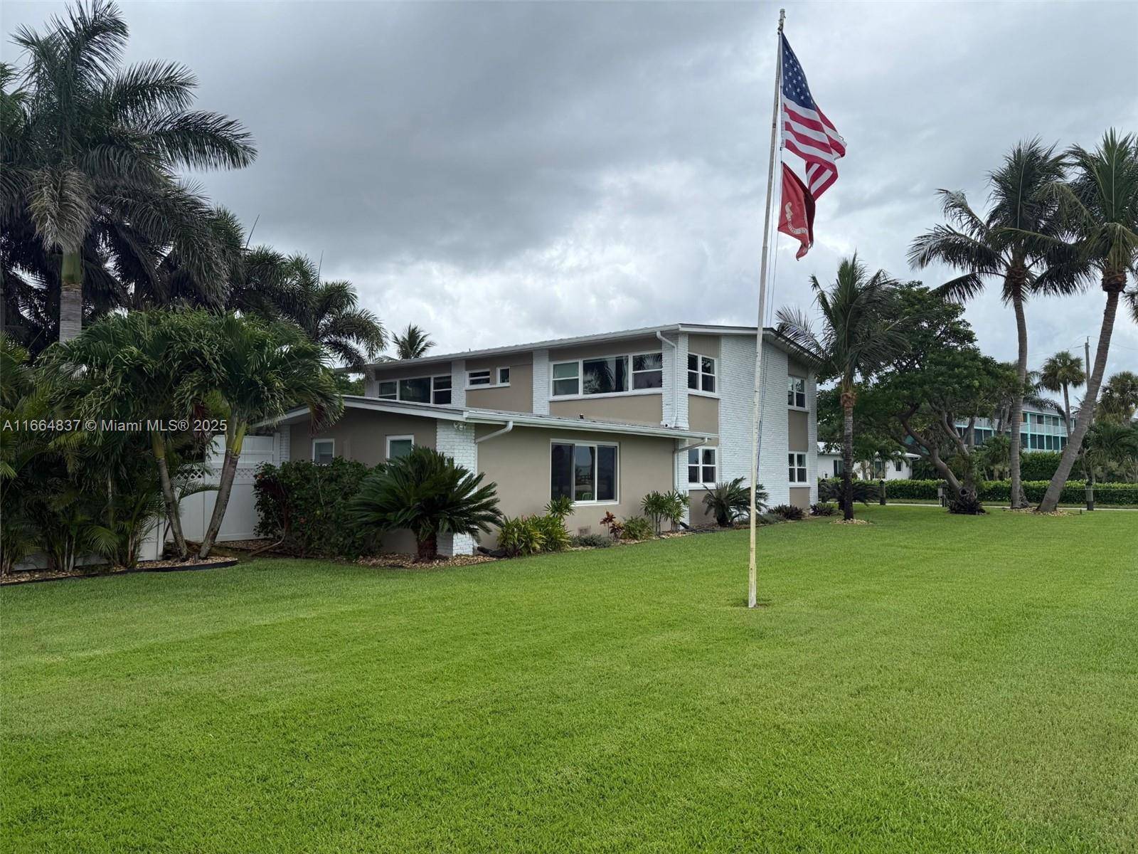 Jensen Beach, FL 34957,13549 S Indian River Dr
