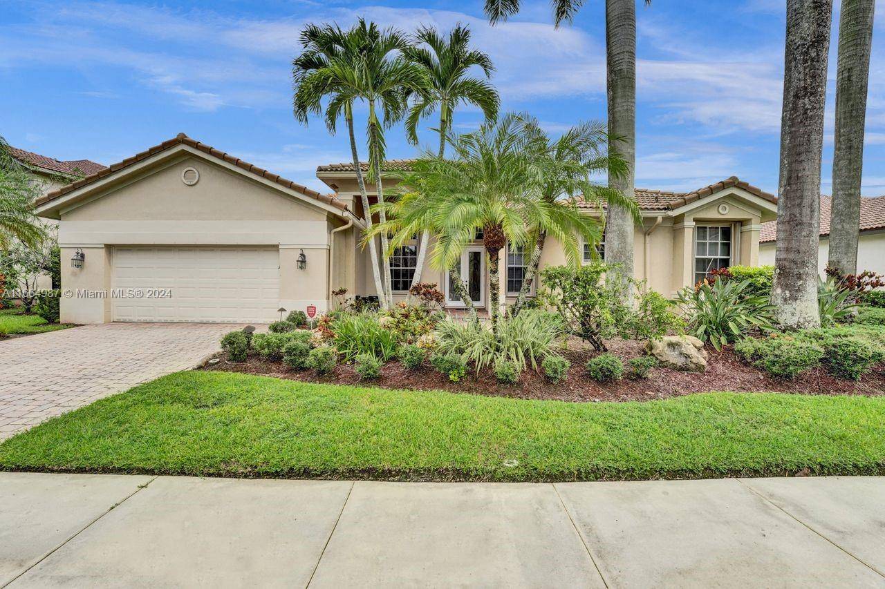 Weston, FL 33327,1623 Victoria Pointe Ln