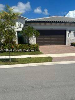 Parkland, FL 33067,7637 S S.Blue Spring Dr #7637