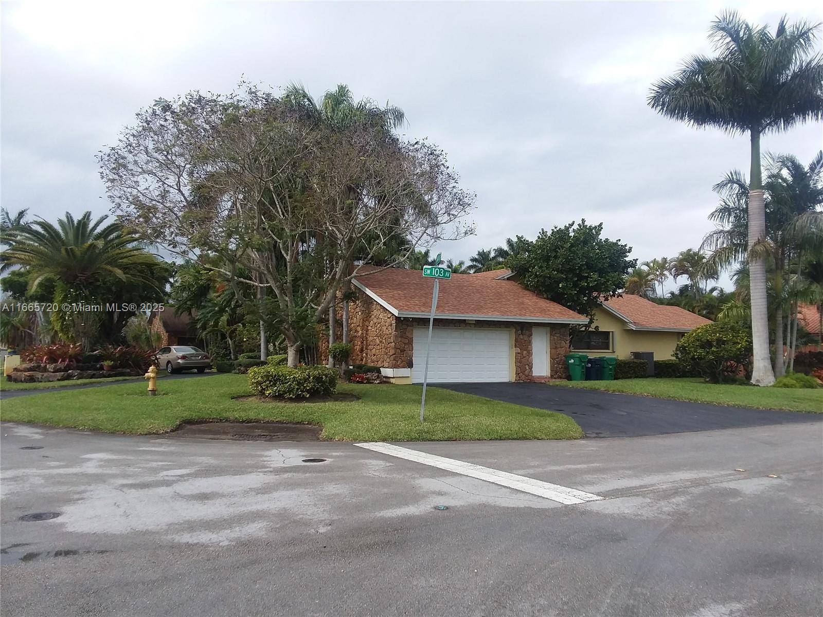 Miami, FL 33176,10301 SW 144th St