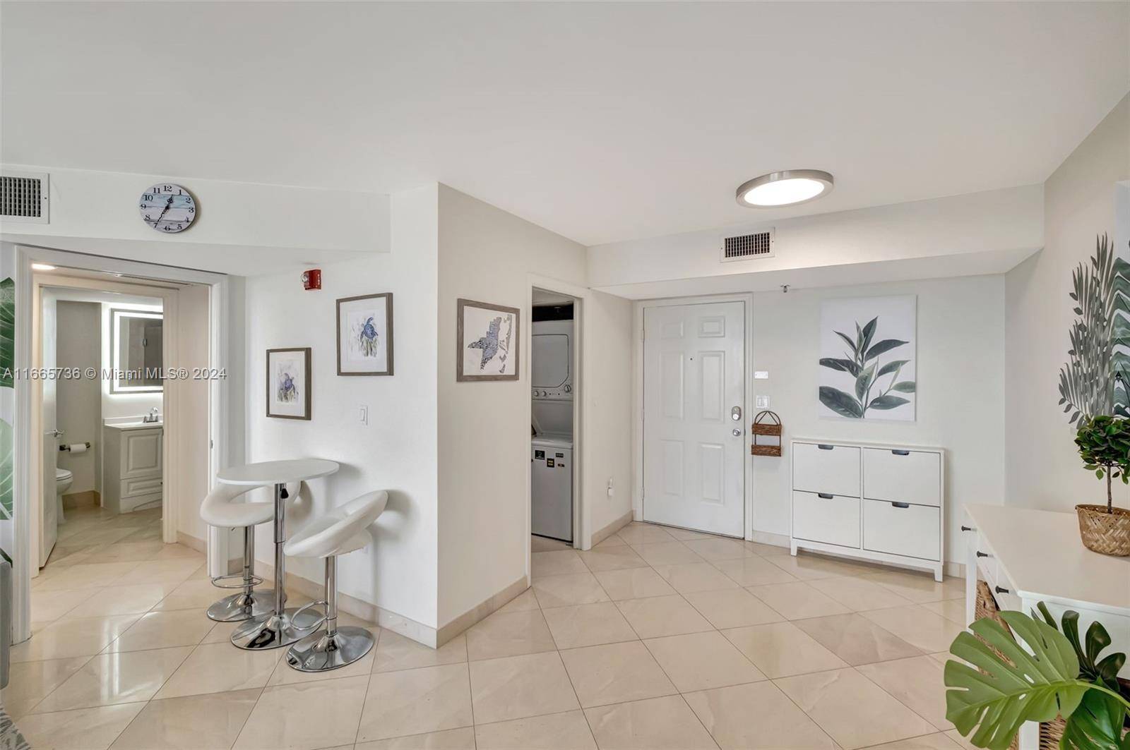 Miami Beach, FL 33139,1621 Bay Rd #1105