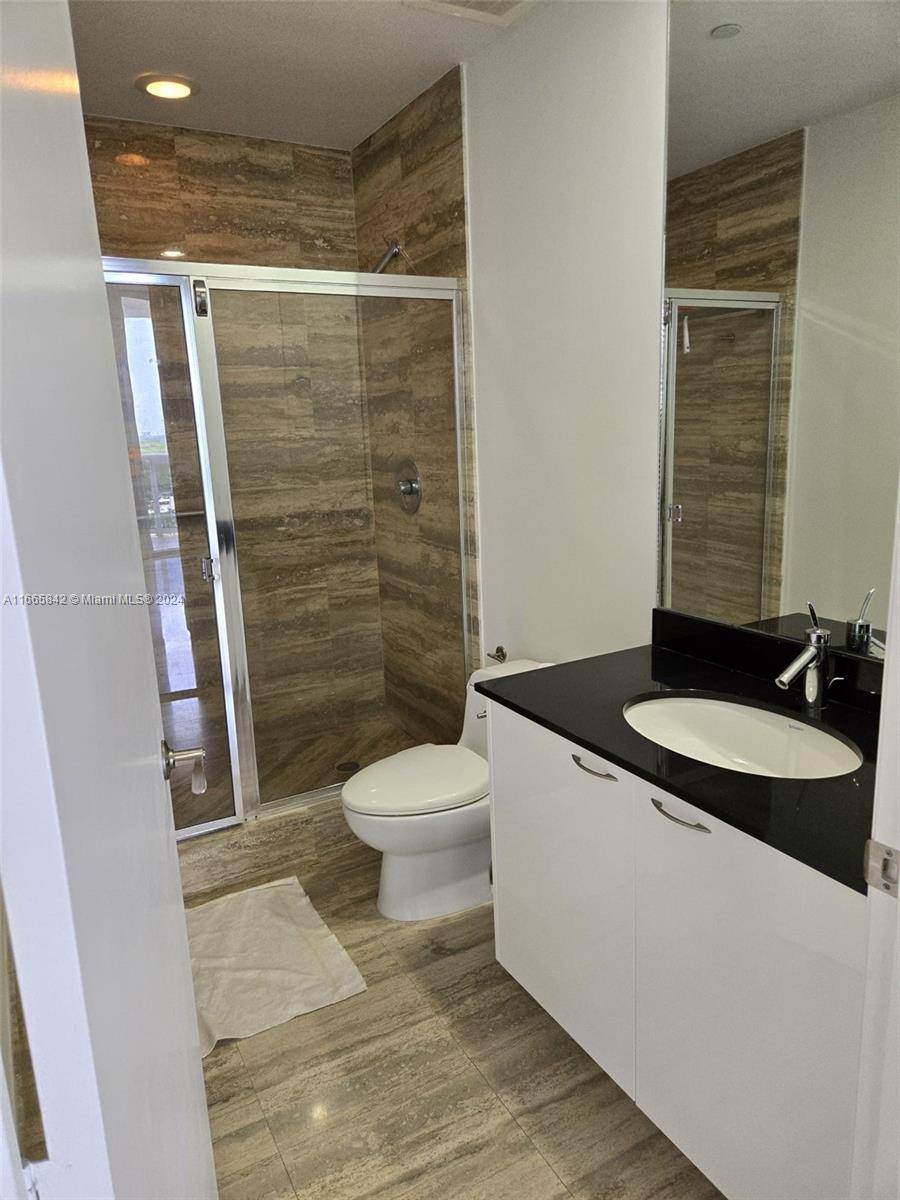 Sunny Isles Beach, FL 33160,15811 Collins Ave #1505