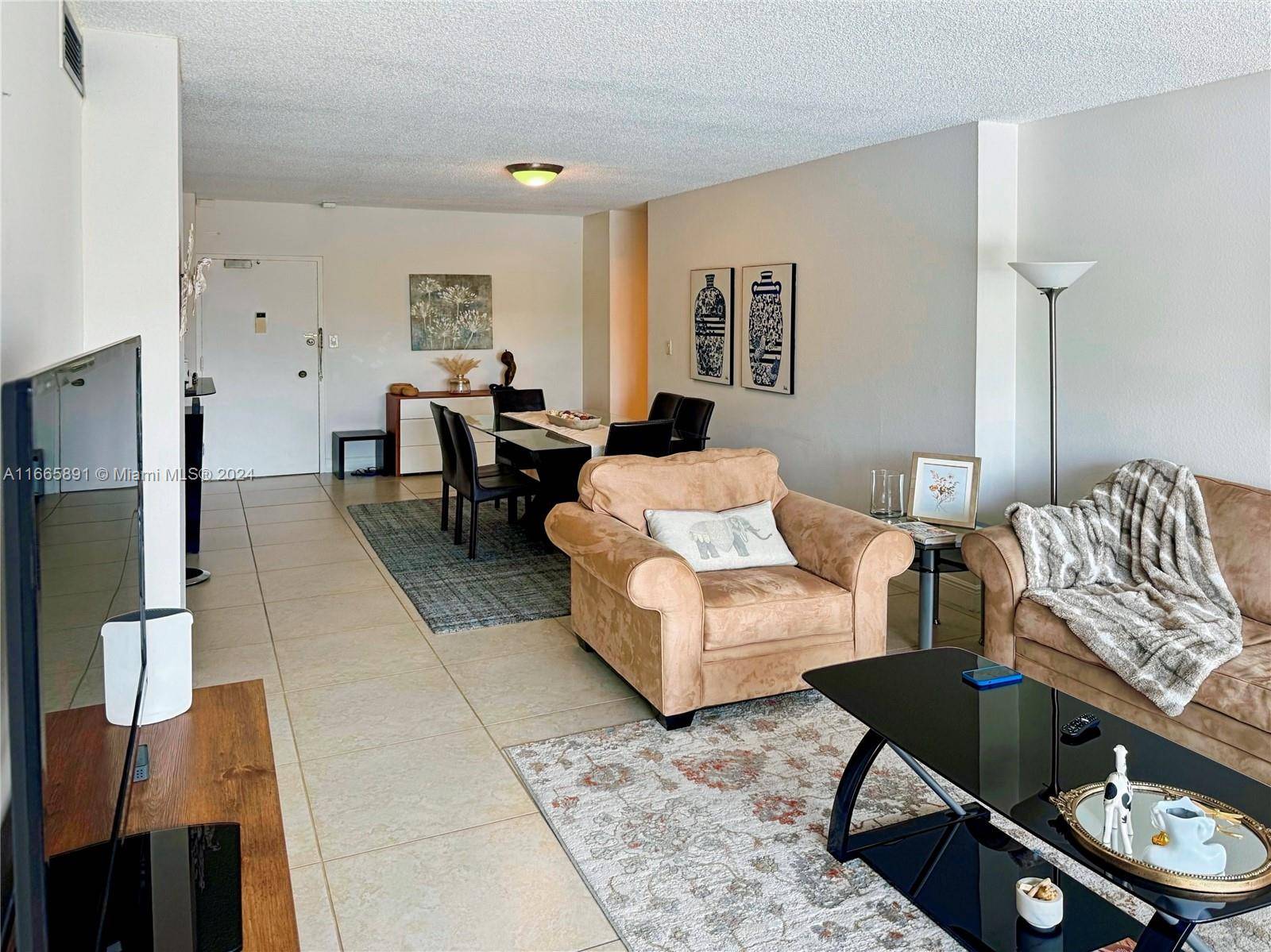Sunny Isles Beach, FL 33160,500 Bayview Dr #325