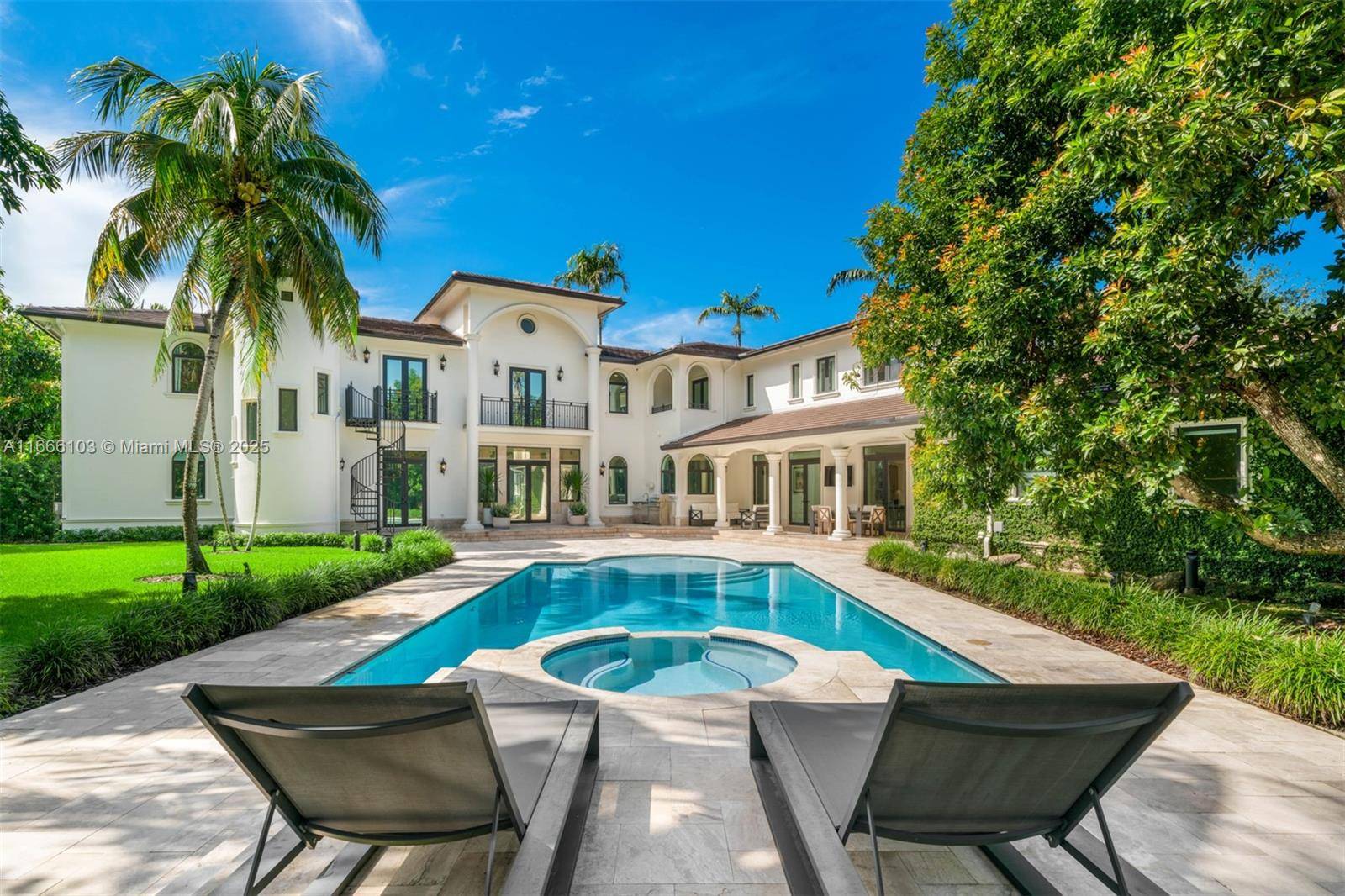 Pinecrest, FL 33156,6465 SW 104th St
