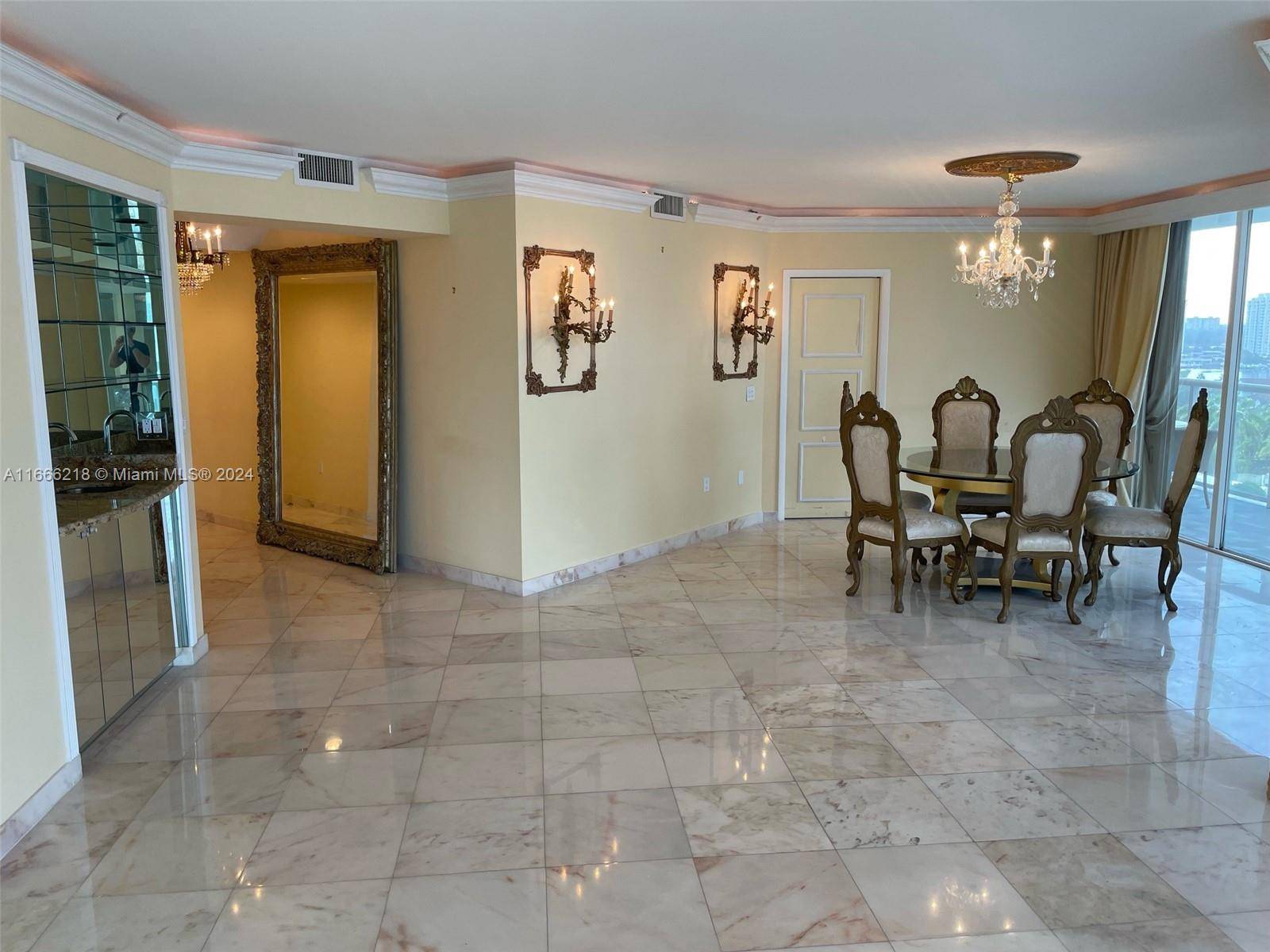 Aventura, FL 33160,4000 Island Blvd #1206