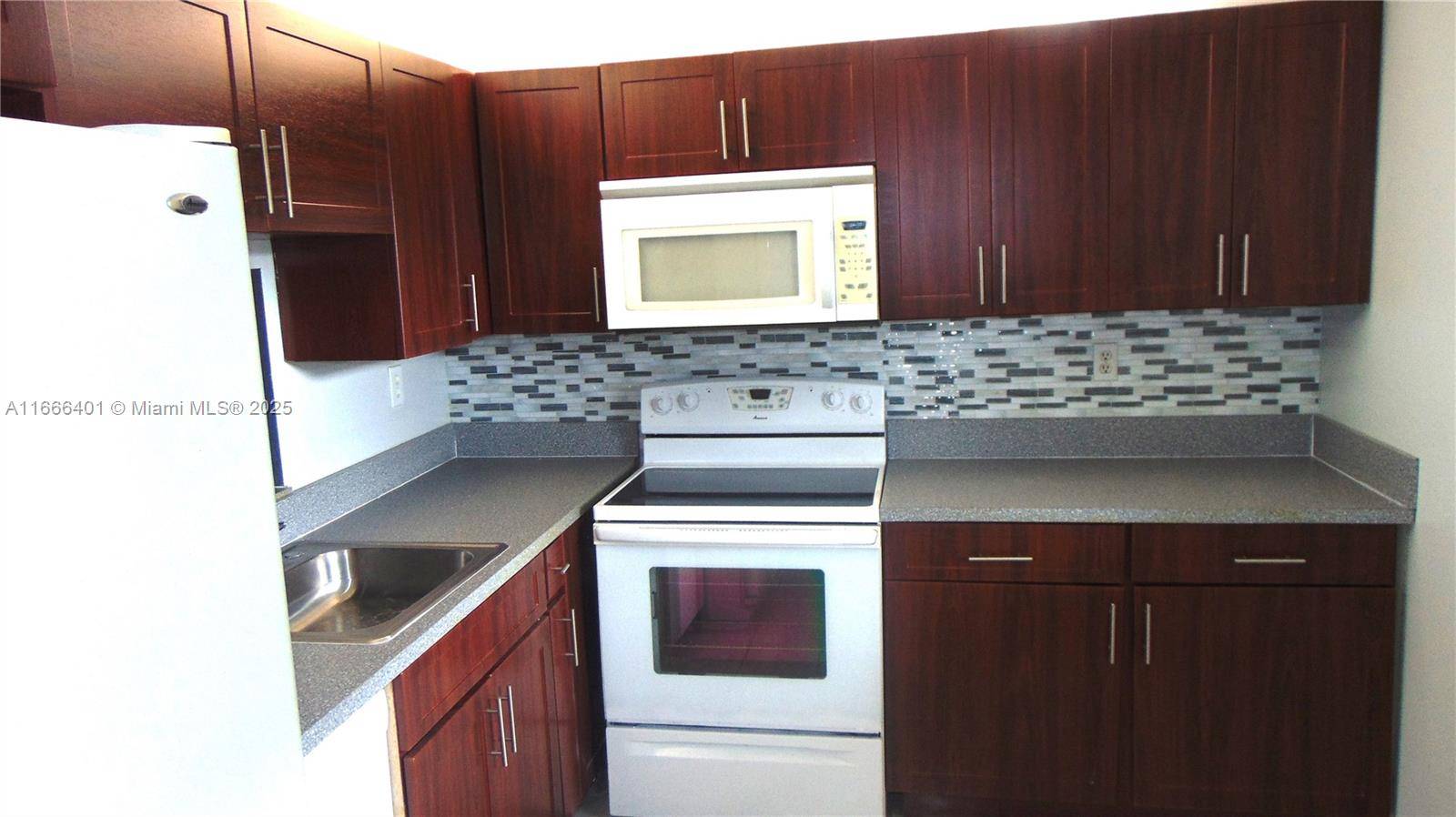 North Lauderdale, FL 33068,1800 SW 81st Ave #1403