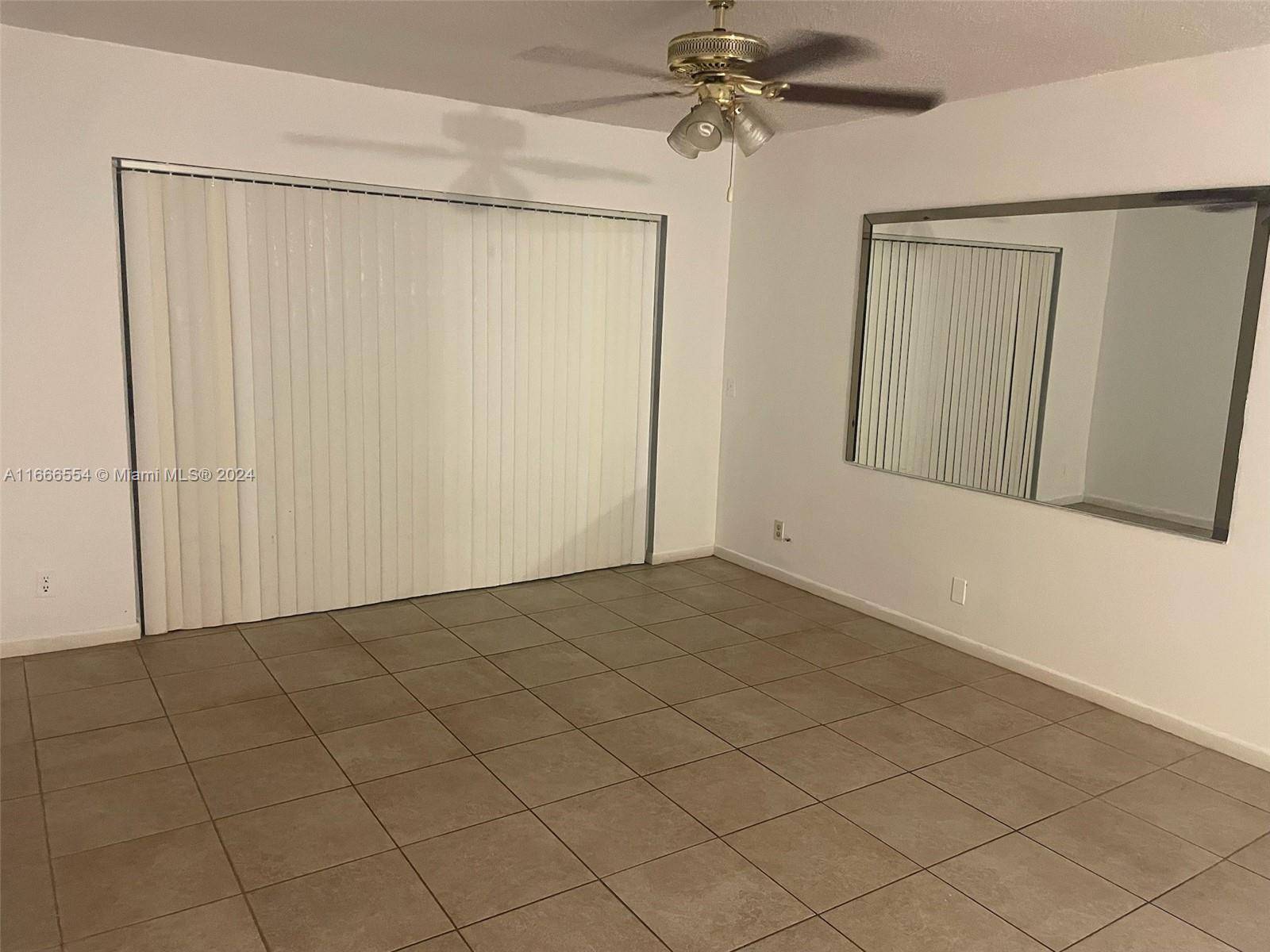 Miami, FL 33196,10441 Mahogany Key Cir #103