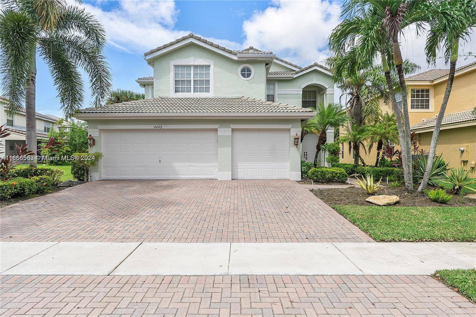 Miramar, FL 33027,4642 SW 131st