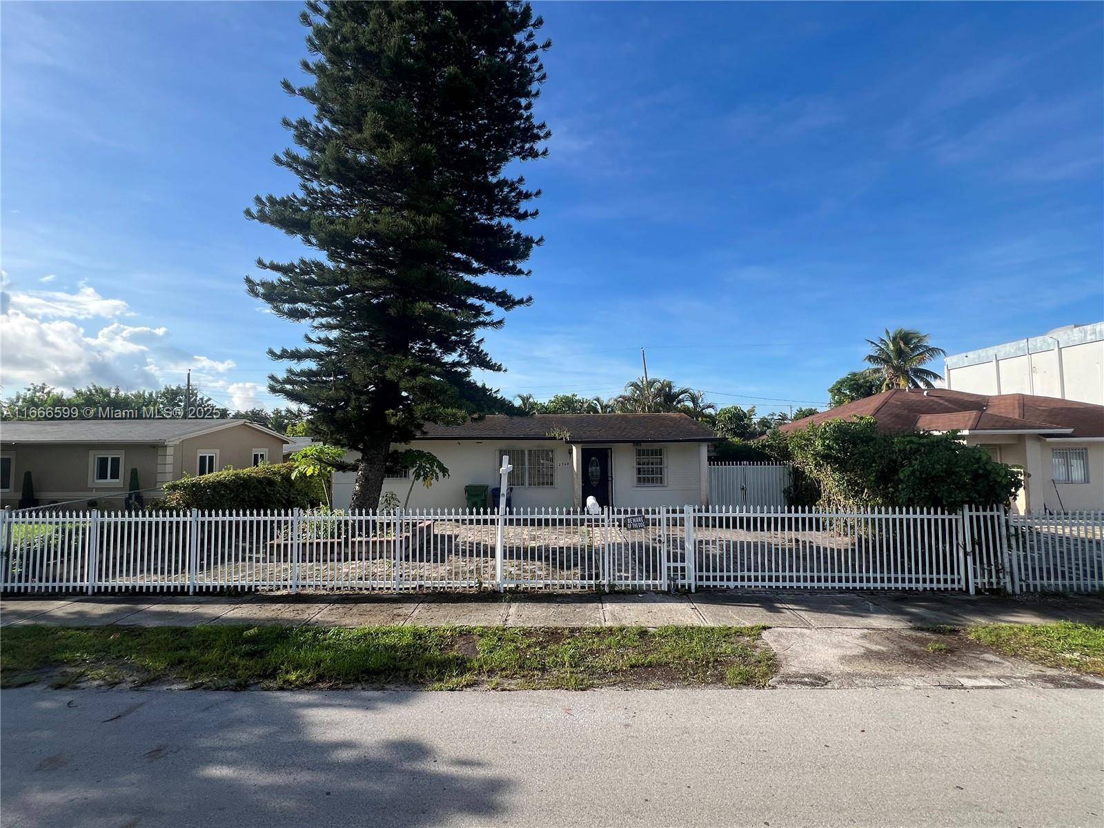 Opa-locka, FL 33054,2540 NW 141st St