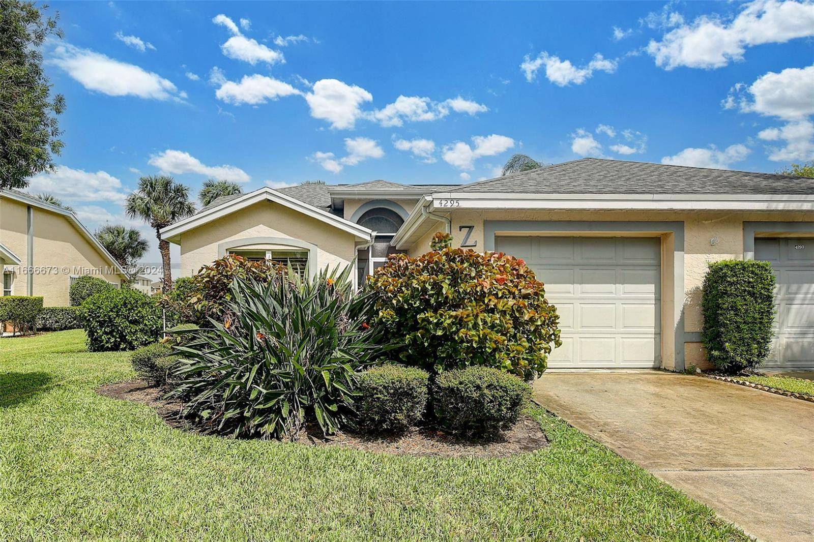 Port St. Lucie, FL 34952,4295 Brittney Cir