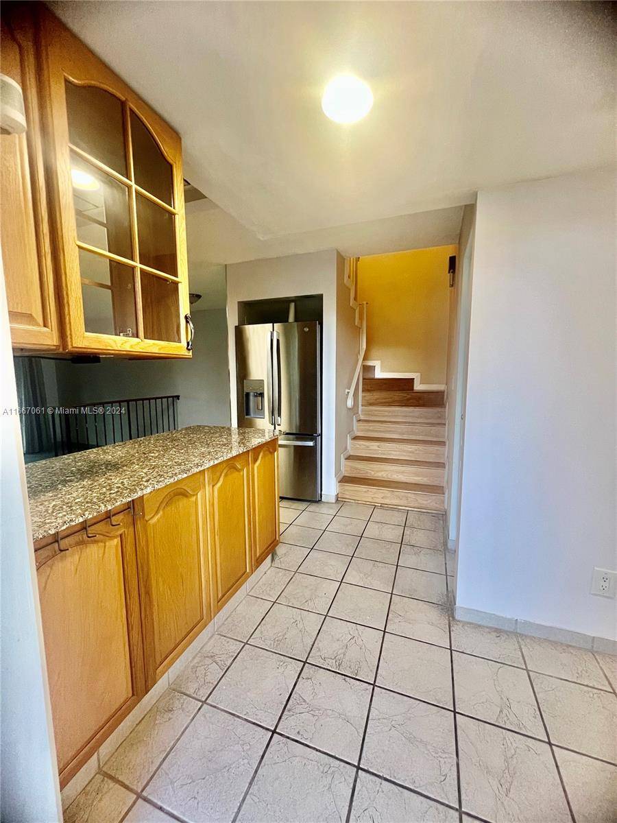 Pembroke Pines, FL 33024,8900 Palm Tree Ln #8900