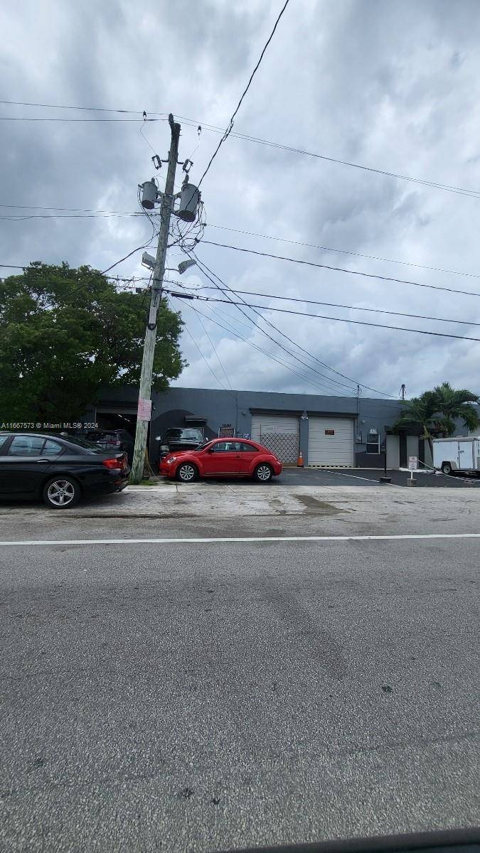 West Park, FL 33023,2440 SW 56th Ave #2440