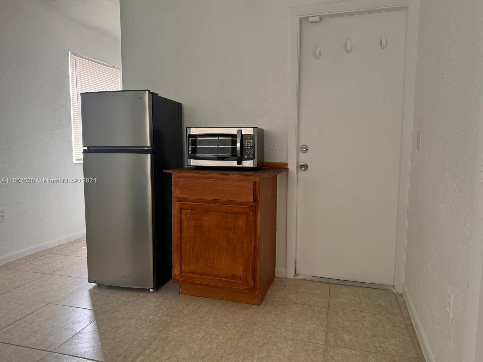 Hollywood, FL 33023,6505 Pines Pkwy #1