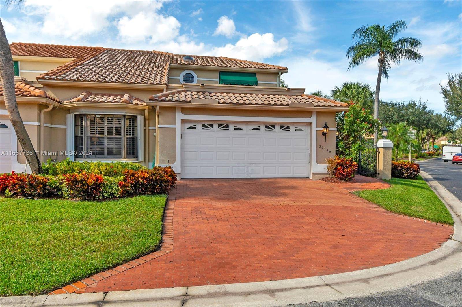 Boca Raton, FL 33433,22740 Caravelle Cir