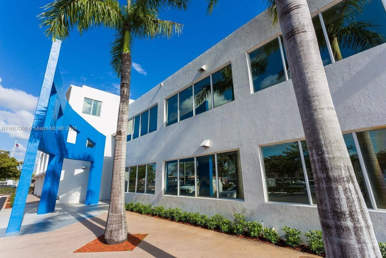 Lauderhill, FL 33312,3521 W Broward Blvd #107