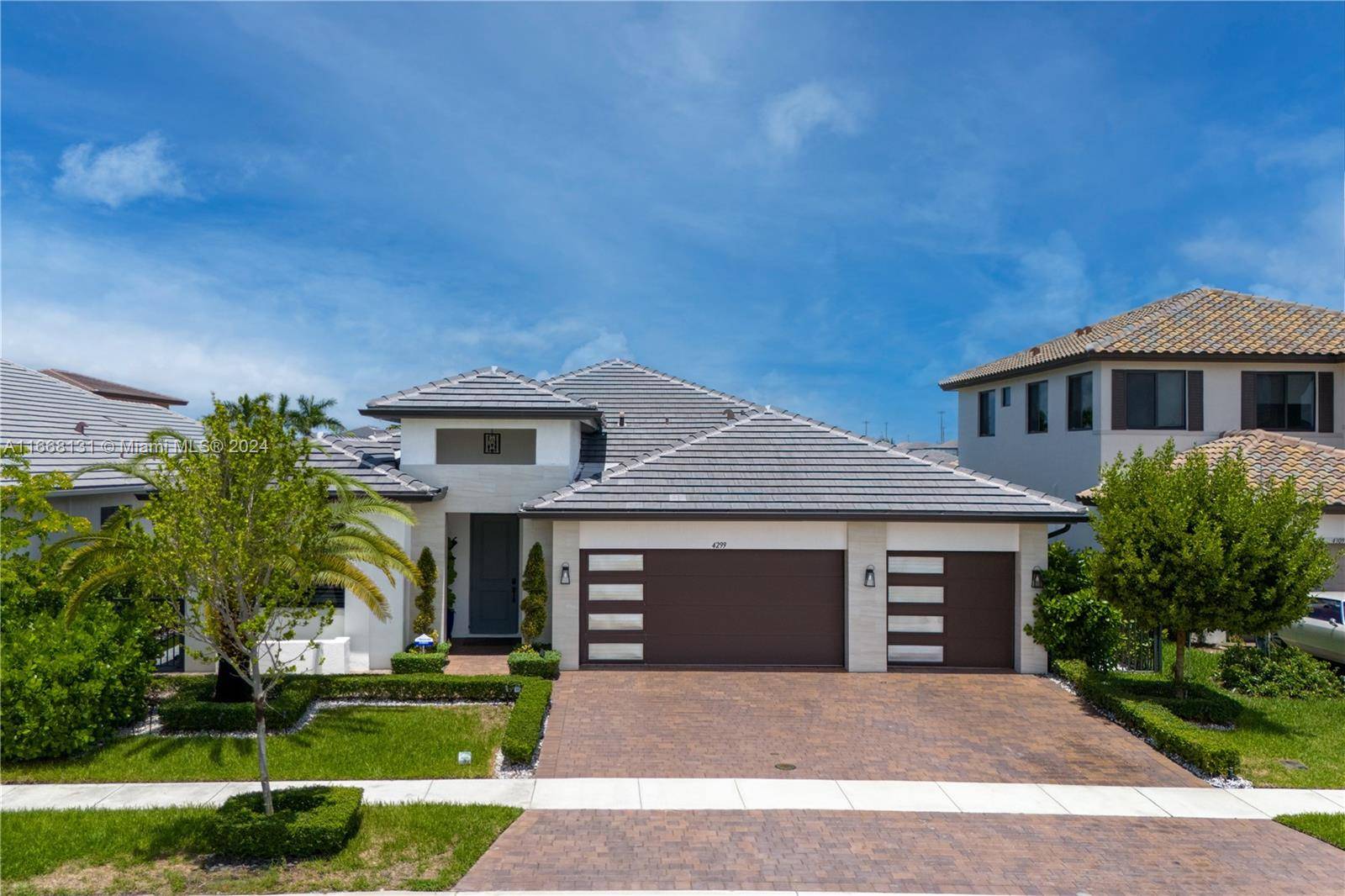 Miramar, FL 33029,4299 SW 176th Ave