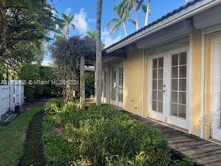 Miami Beach, FL 33139,301 W Rivo Alto Dr