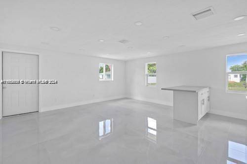 Homestead, FL 33030,655 SW 5th St