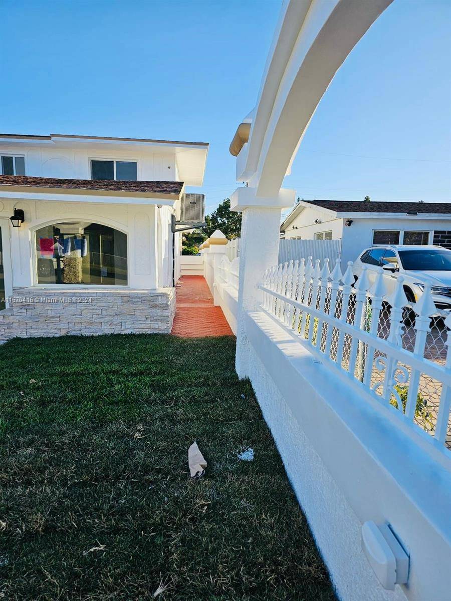 Opa-locka, FL 33054,730 Curtiss Dr