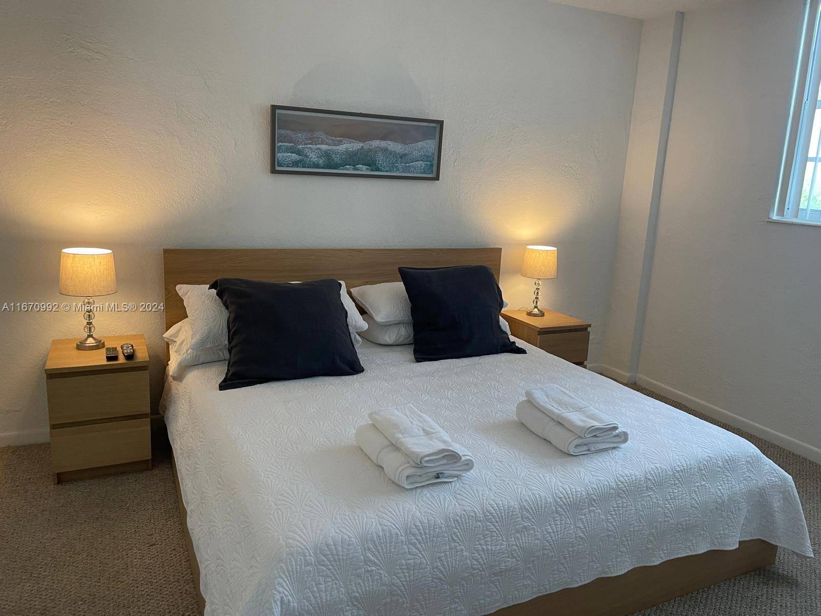 Sunny Isles Beach, FL 33160,19370 Collins Ave #222