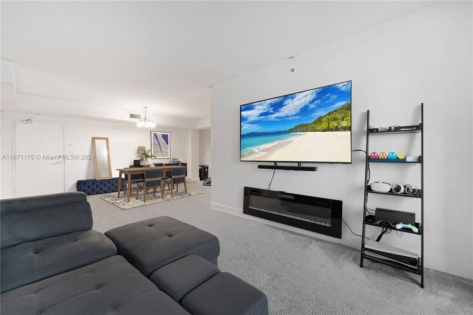 North Bay Village, FL 33141,7501 E Treasure Dr #3M