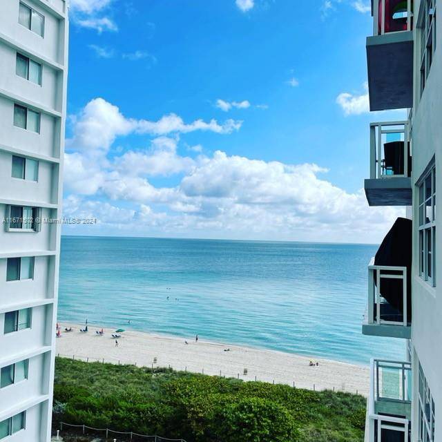 Miami Beach, FL 33141,6917 Collins Ave #1006