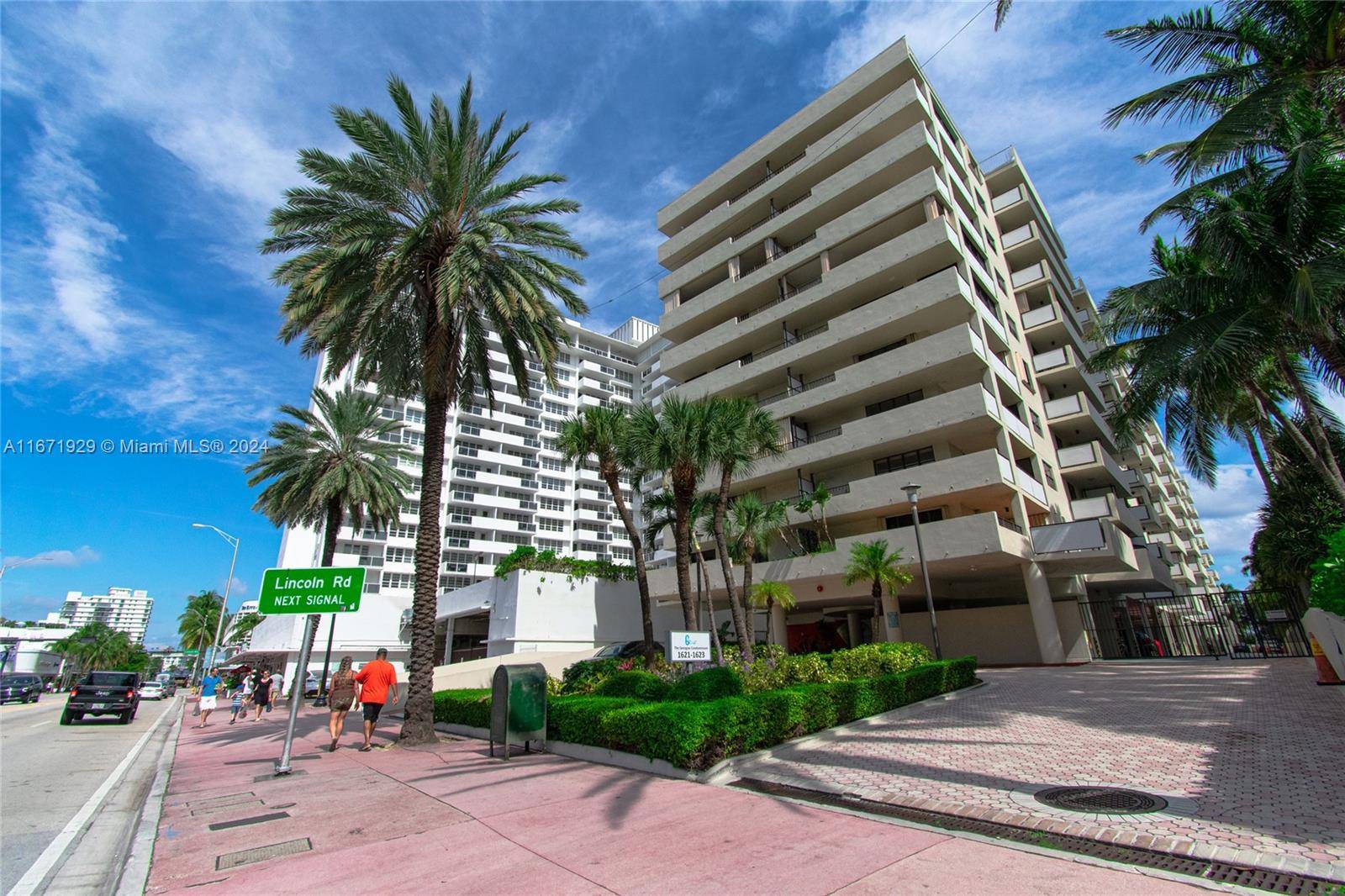 Miami Beach, FL 33139,1623 Collins Ave #912