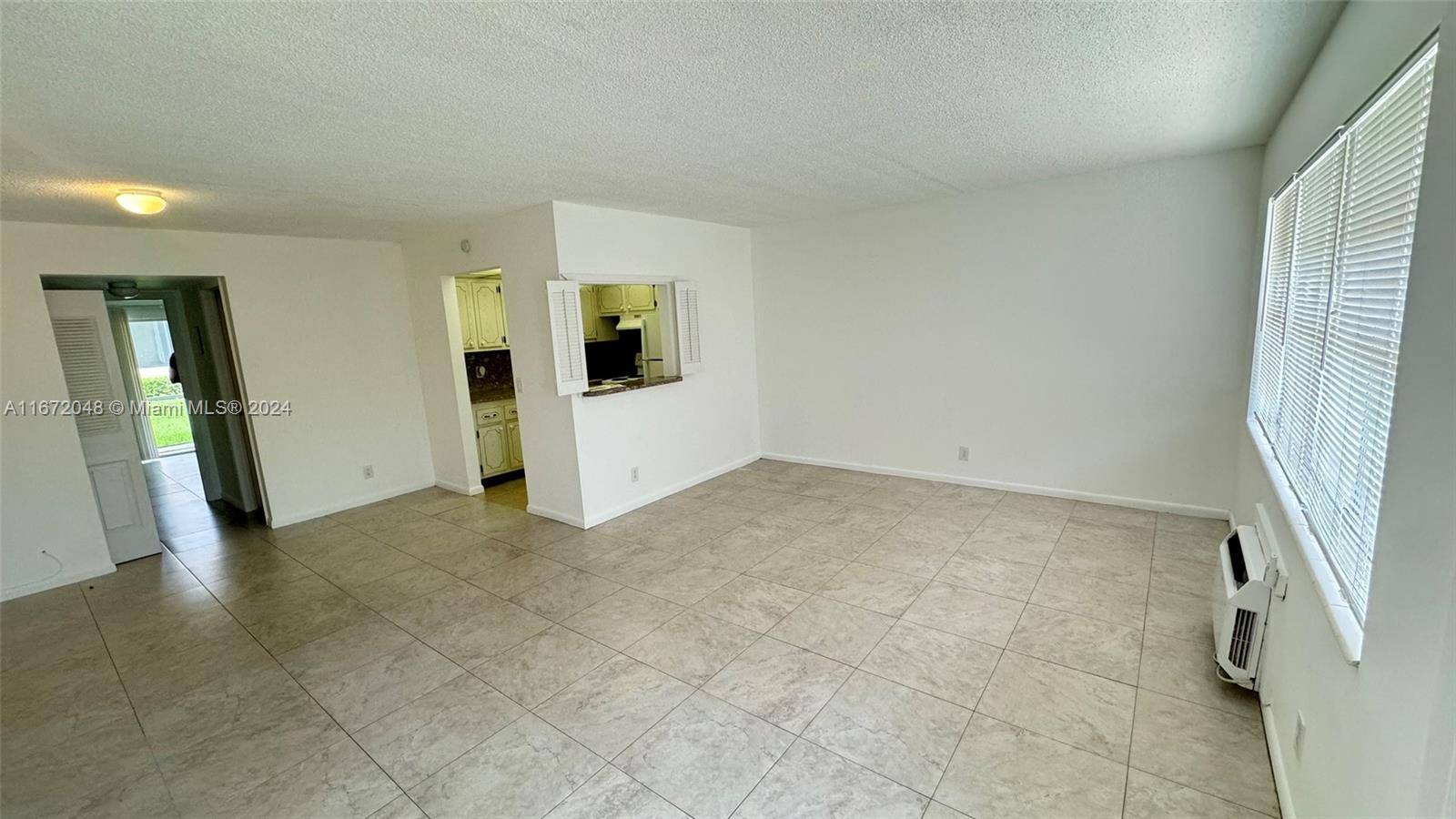 West Palm Beach, FL 33417,18 Hastings B #18