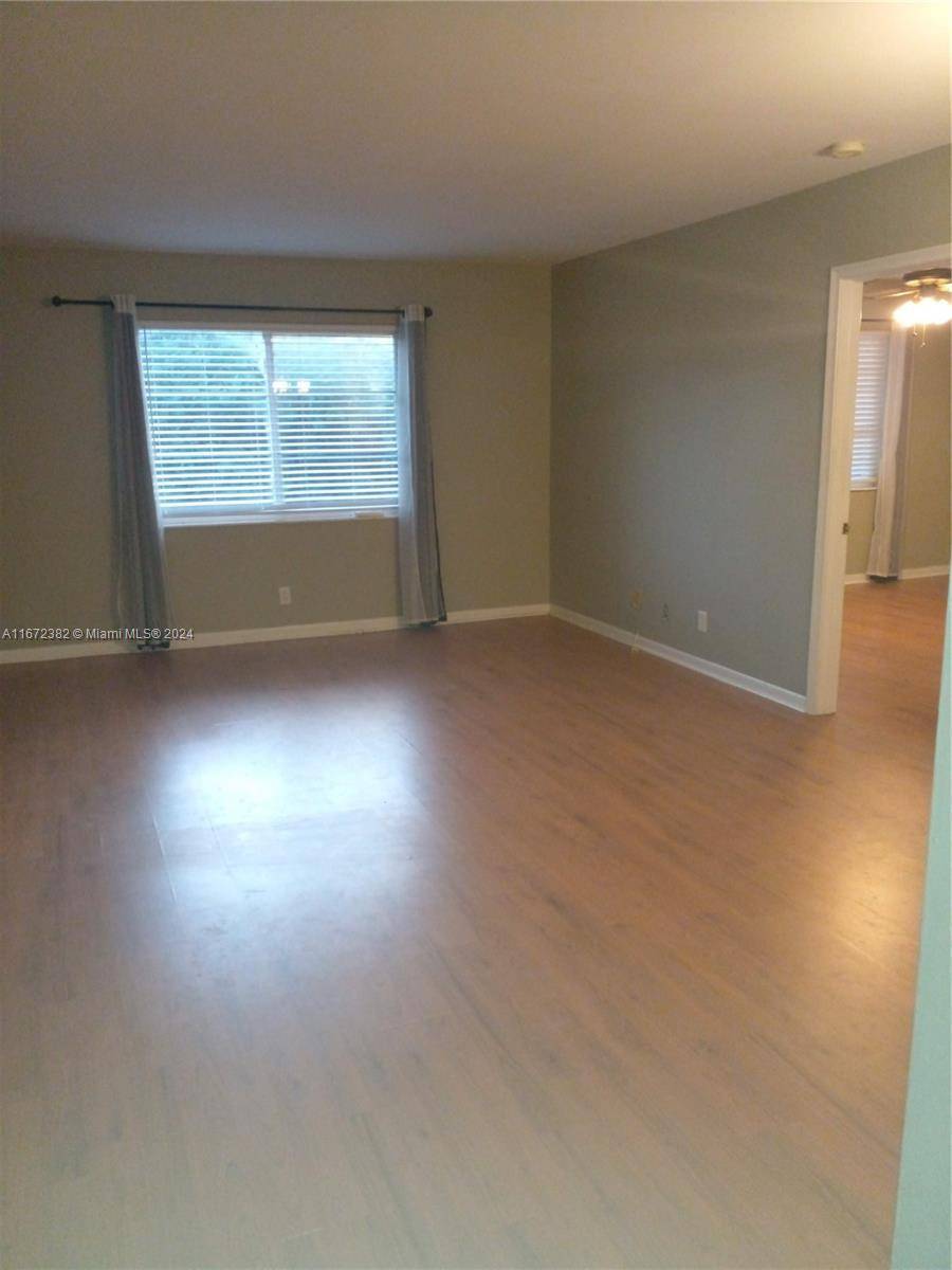 Wilton Manors, FL 33305,12 NE 19th Ct #206A