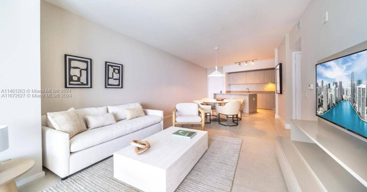 Hollywood, FL 33019,4111 S Ocean Dr #3007