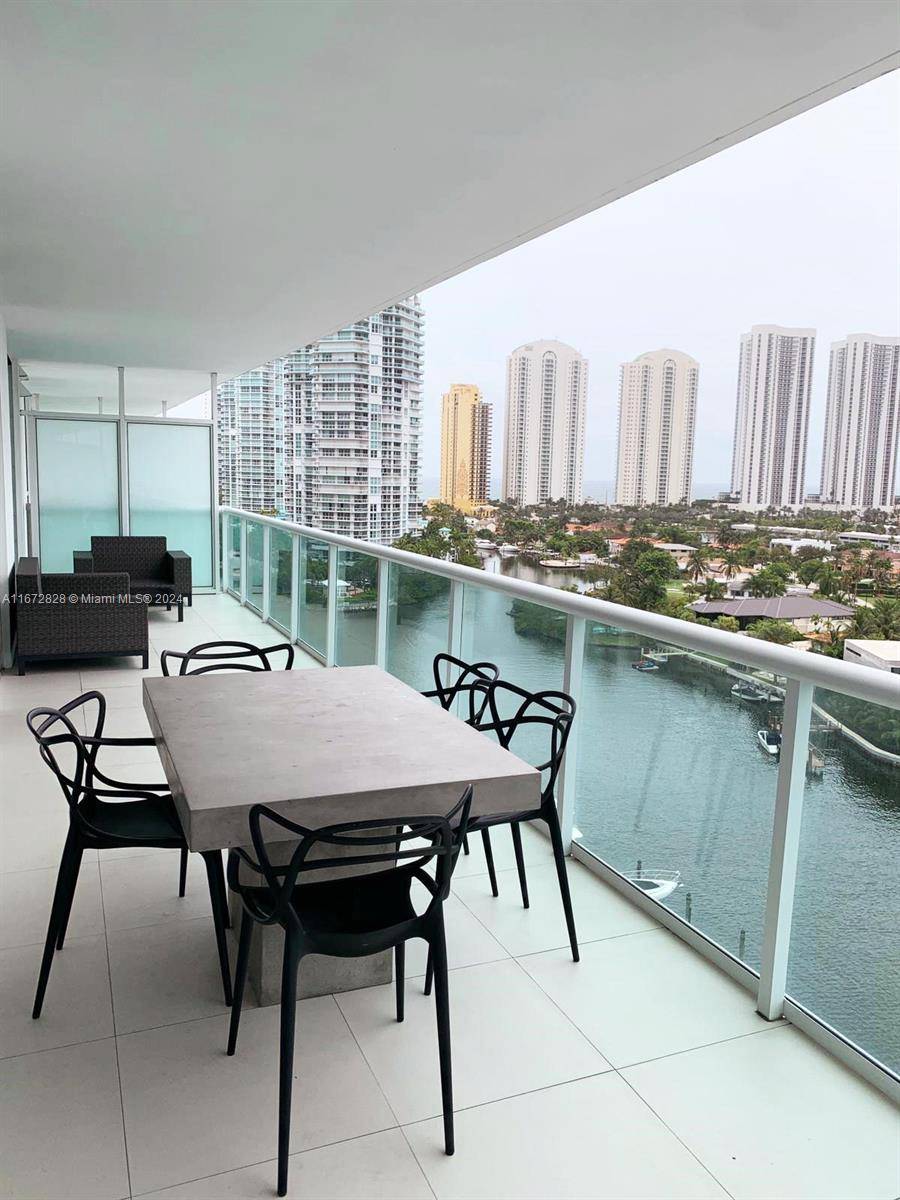 Sunny Isles Beach, FL 33160,400 Sunny Isles Blvd #1120